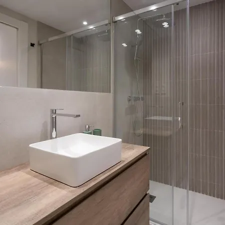 Spaces Deluxe Comfort Flat-monthly Apartmán *