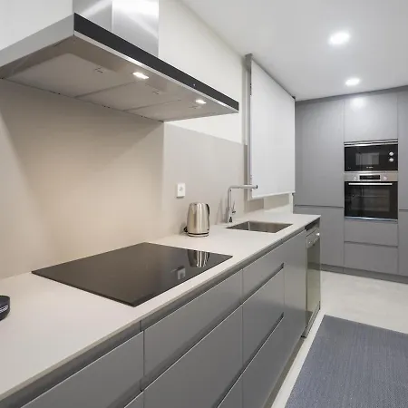 Spaces Deluxe Comfort Flat-monthly Apartmán *