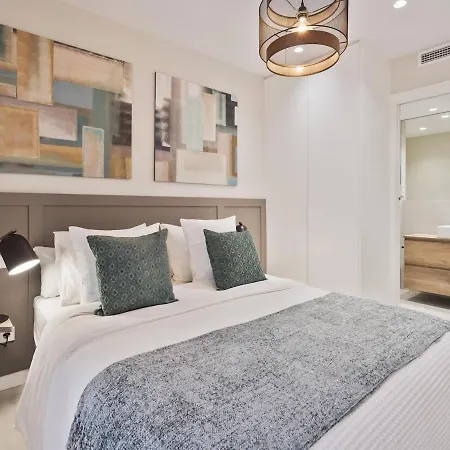 Spaces Deluxe Comfort Flat-monthly * Sitges