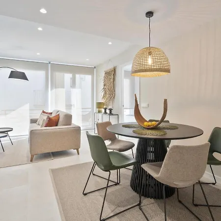 Spaces Deluxe Comfort Flat-monthly